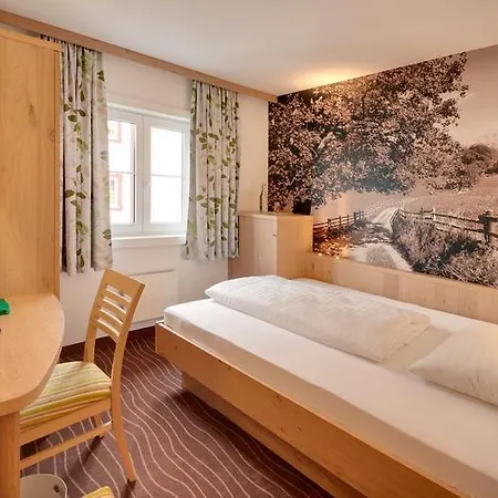 Hotel Gruener Baum