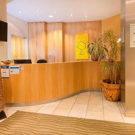 Hotel Gruener Baum 4*